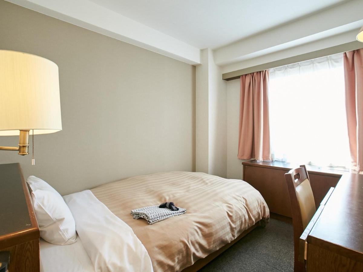 Kanku Sun Plus Yutaka Izumisano Luaran gambar